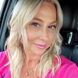 Meet your Posher, Alisha